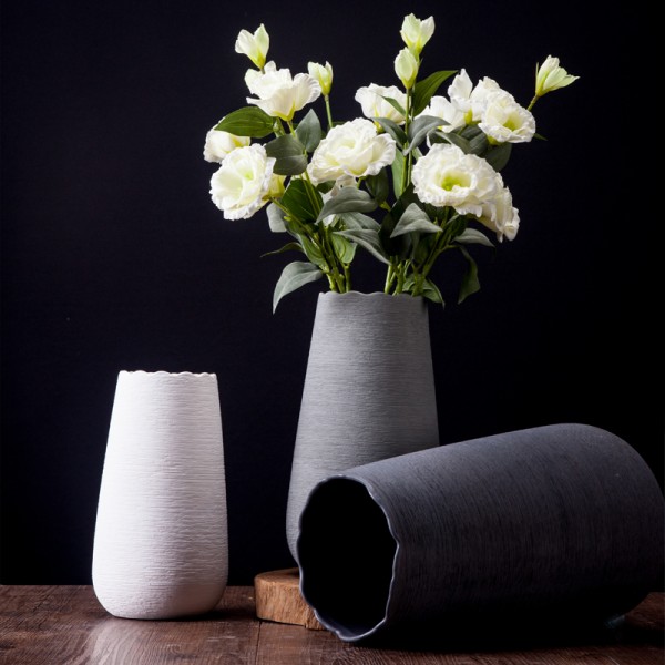 Simple modern living room study plain ceramic vase...